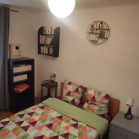 Big Ground Floor 2 Bedrooms Flat In A Quiet Building & Neighborghood Marsella Exterior foto